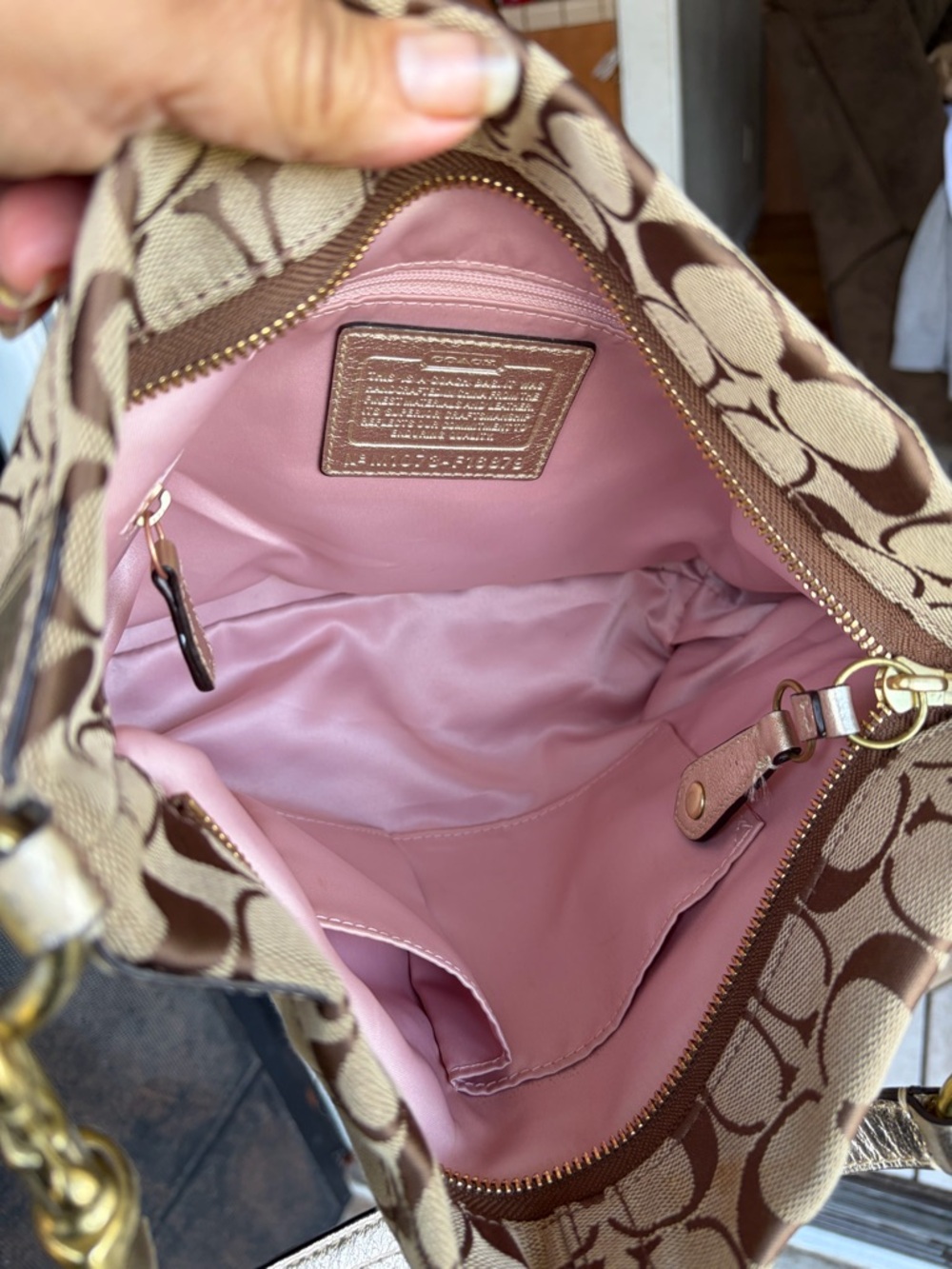Gorgeous Y2k Coach F16879 Bleecker Leather Floral CARLY Khaki Gold Shoulder bag - Picture 4 of 16
